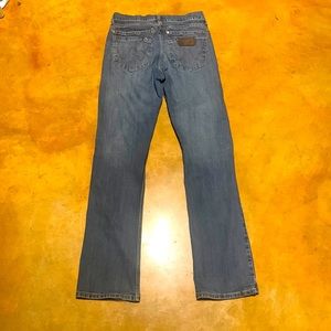 WRANGLER RETRO MENS BOOTCUT JEANS 31/34